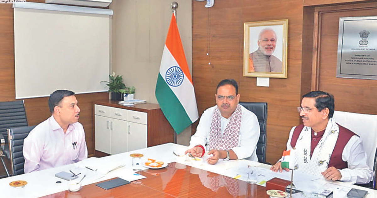 CM discusses Raj’s development with Union Ministers in New Delhi